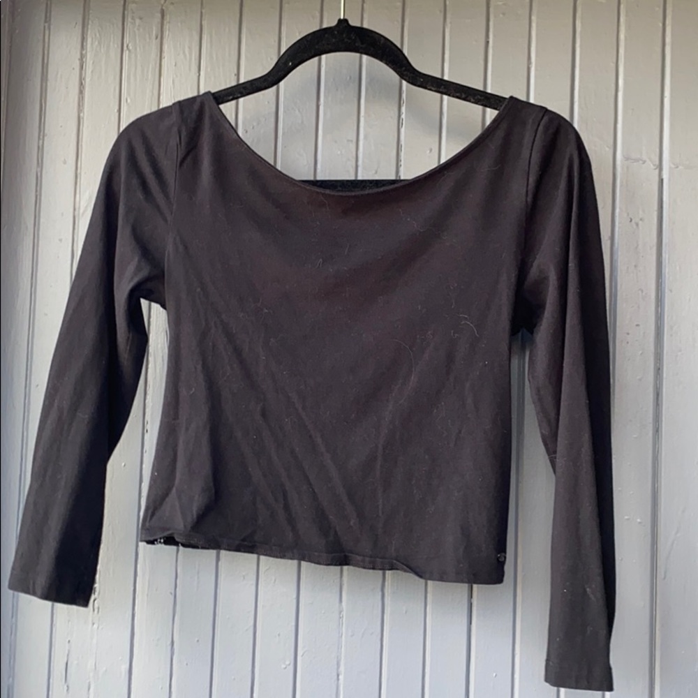 Black long sleeve crop w lace back